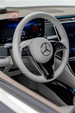 مێرسێدس بێنز EQS